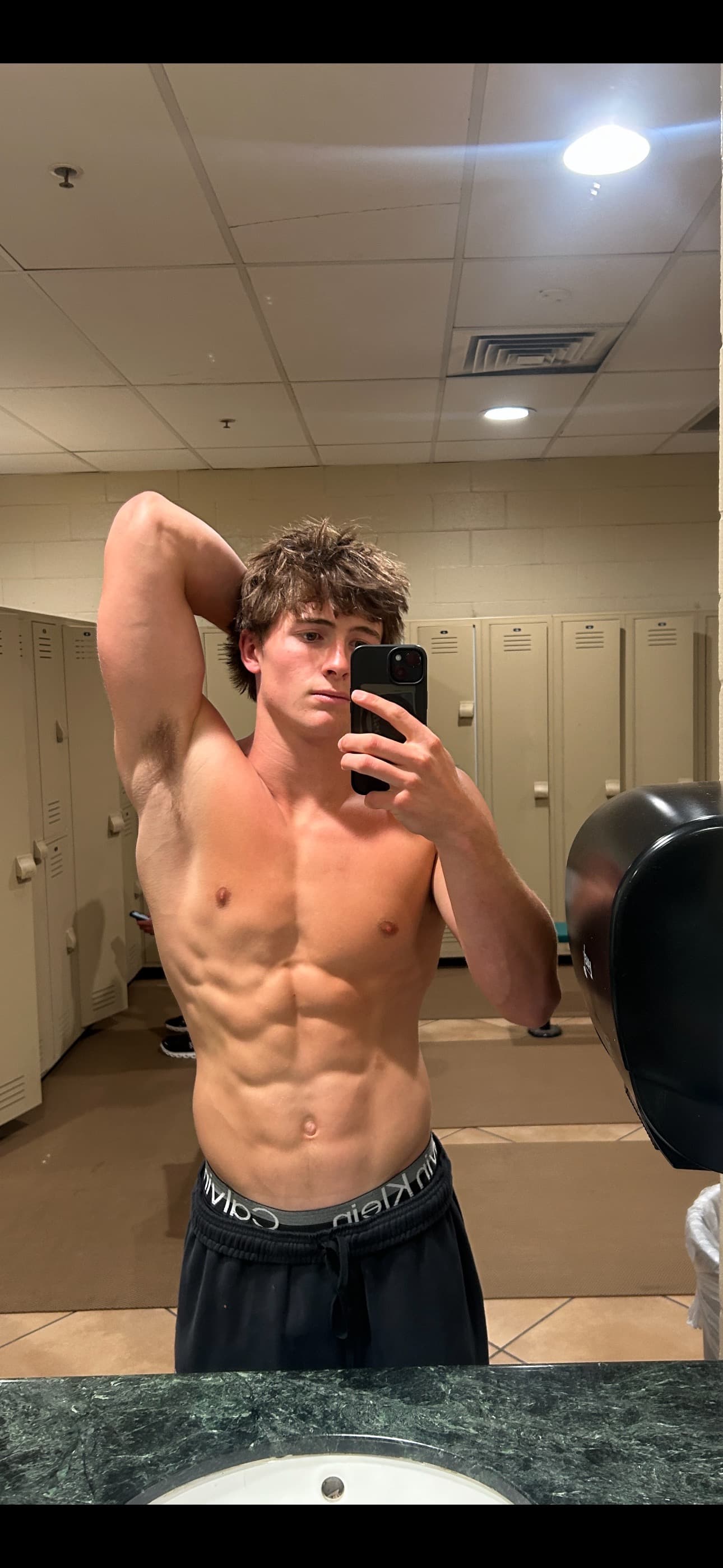 Carter Harrison, the standard — front physique photo